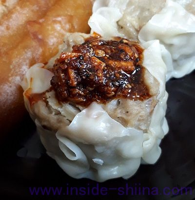 桃屋のしびれと辛さががっつり効いた麻辣香油 焼売
