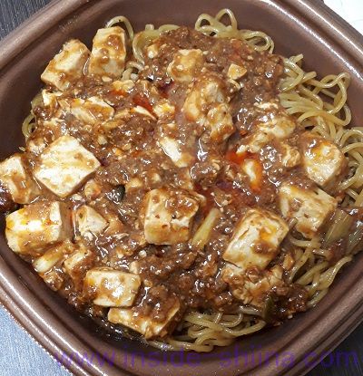 四川風麻婆豆腐焼きそば（セブン） 見た目