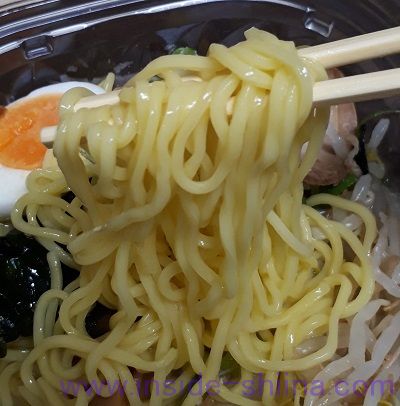 はまぐり出汁の冷し塩ラーメン（セブン） 麺