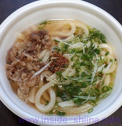 牛肉うどん（ローソン） 見た目
