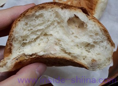 クルミパン 中身