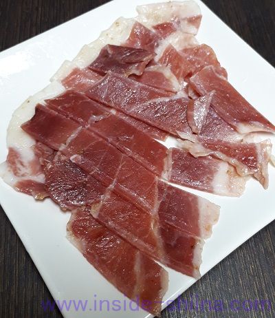 日向おさつポーク しっとり生ジャーキー 見た目