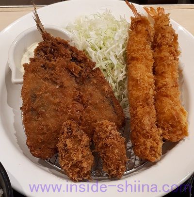 アジフライと海鮮2種盛合わせ定食（松のや） カロリー 糖質