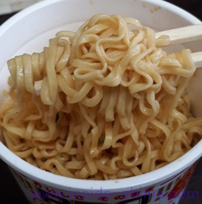 カップヌードルPROの麺