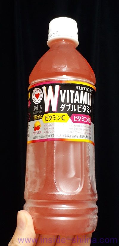 サントリー「ダカラ ダブルビタミン（Wビタミン）」は太る？味と効果、成分、カロリー、糖質は！【口コミ】