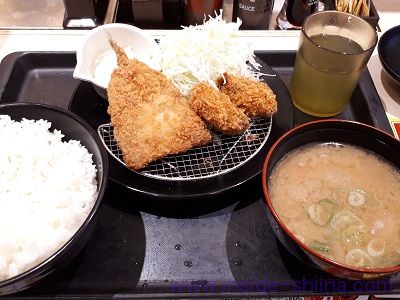 カキフライ＆アジフライ定食（松のや）