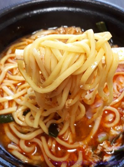 宮崎 辛麺 麺