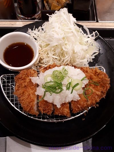 松のや おろしポン酢ロースかつ定食 カロリー 糖質