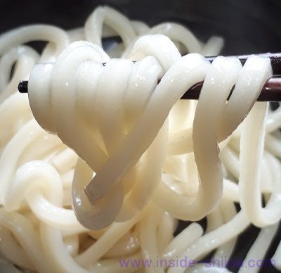 業務スーパーの冷凍讃岐うどんは太麺！