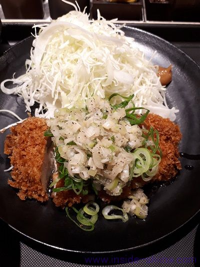 松のや ねぎ塩チキンかつ定食 カロリー 糖質