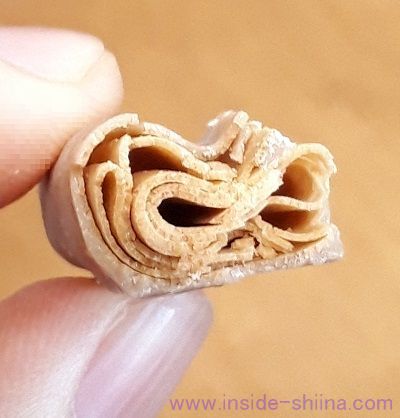 ファミマのミニルマンドの断面！