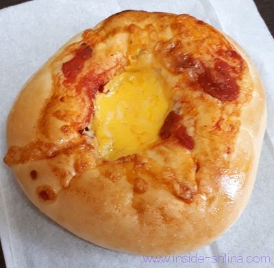 トマトチーズフォカッチャ