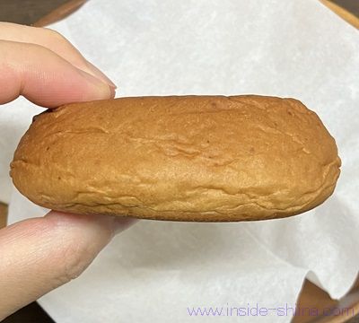 ベースブレッド こしあんの側面