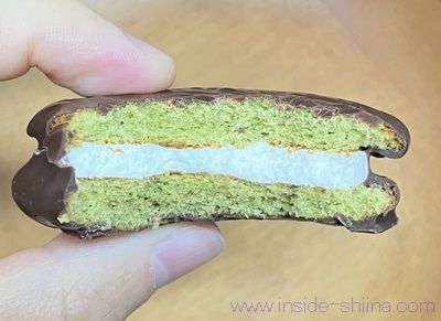 ロッテ チョコパイ 抹茶ティラミスの中身
