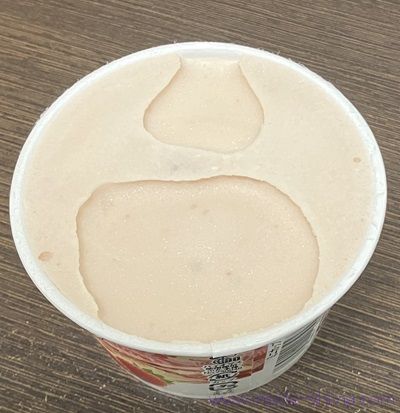 ハーゲンダッツ ストロベリーの見た目