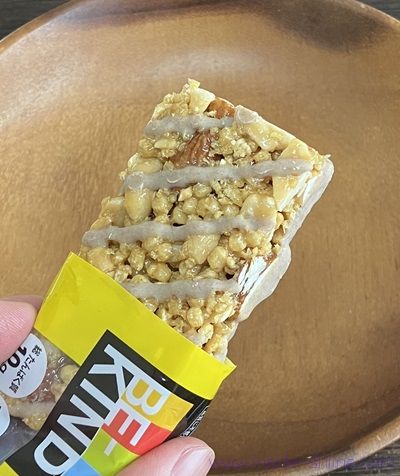 BE-KIND PROTEIN キャラメル&ナッツの見た目