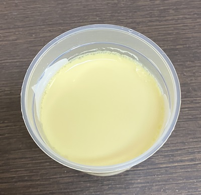 ファミマ 窯出しとろけるプリンの見た目