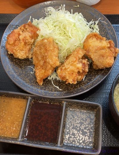 からやま定食（4個）のカロリーと糖質