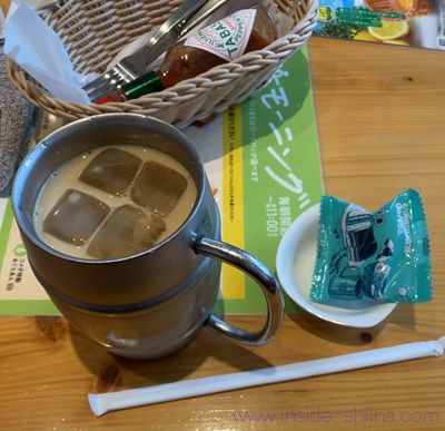 コメダ珈琲 たっぷりたまごのピザトーストのカロリーと糖質