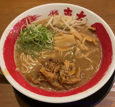 東大 徳島ラーメン