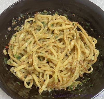 ファミマ 麺屋こころ監修台湾まぜそばの見た目