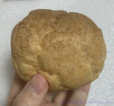 ファミマ たっぷりクリームのダブルシューの見た目