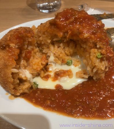 カプリチョーザ シチリア風ライスコロッケのカロリーと糖質