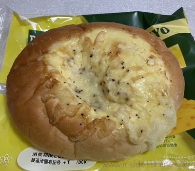 Pasco チーズマヨパンの見た目