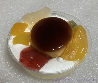 名もなきプリンアラモード