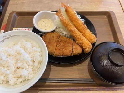 松のや ロースかつ&海老フライ（2尾）定食