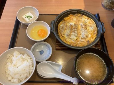 やよい軒 ミックスとじ定食