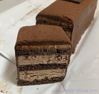 ゴディバのチョコレートケーキはシンプルに美味しい!