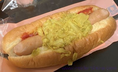 セブン ホットドッグ カレーキャベツ盛りの見た目