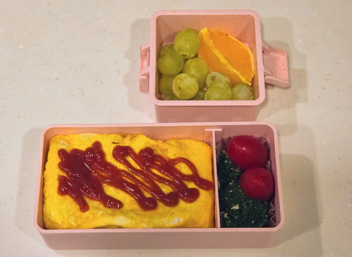 GEL-COOL squareにお弁当を詰めた画像