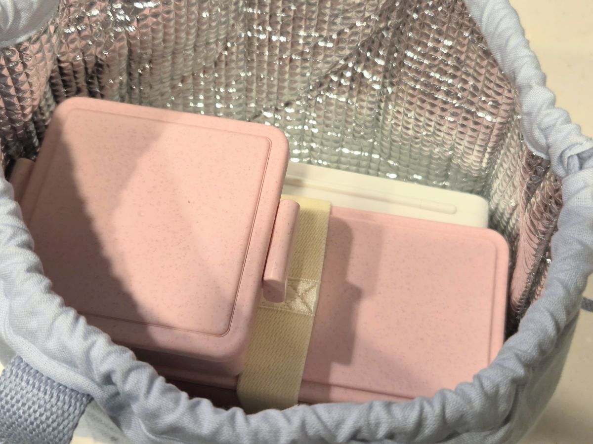 GEL-COOL squareを保冷バッグに入れた画像