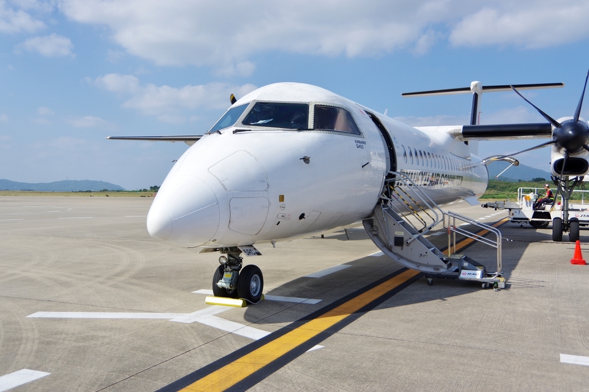 琉球エアコミューター DHC-8-400搭乗レビュー - れいるのおと