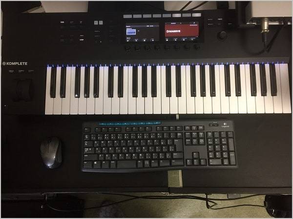 Native Instruments】 Komplete Kontrolでサスティンペダルを設定する