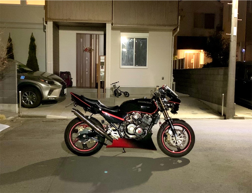 CB400SF NC39 Spec2 テールレンズ装着 - ジェイドリアンの