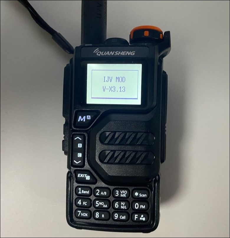 新デザインワイドバンドラジオ　UV-K5　 ９９９メモリー搭載機・オプション3点 UV-K5「Firmware-IJV」を 999ch に改造 - JH1LHVの雑記帳