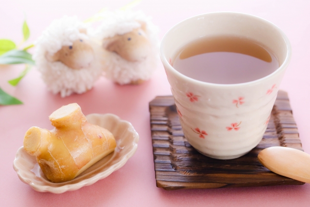 身体を温める飲み物―ほうじ茶にショウガを