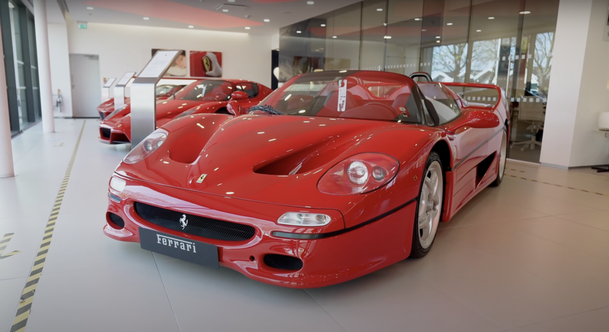 イギリス、エンドランス車のアートオブスポーツシリーズエンツォフェラーリフィギュア イギリス、エンドランス車のアートオブスポーツシリーズエンツォ