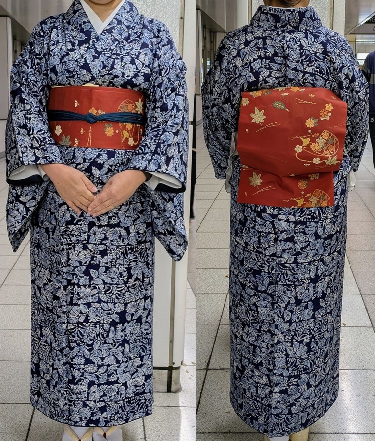 着物でお稽古に 70 曲水指の継目 - 季節の草花と一緒にお茶でも