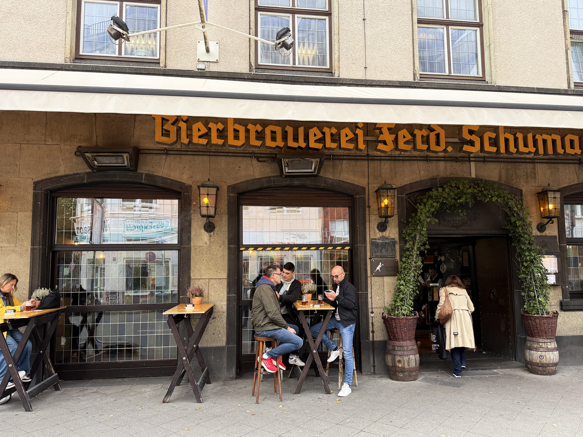 Brauerei Schumacher＠Düsseldorf「わんこビール」 - The die is cast 