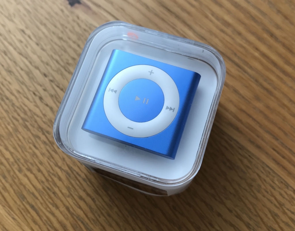 世間では不人気な？iPad（第5世代）とiPod shuffleを買いました - give IT a try