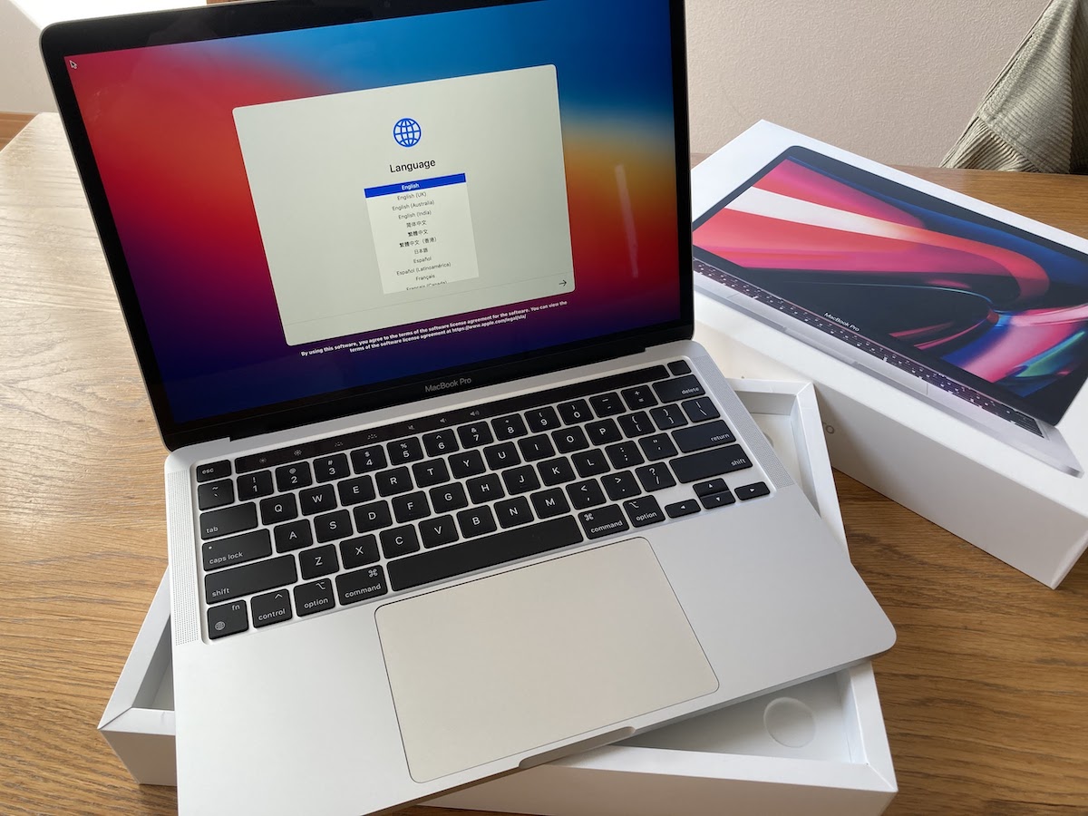 Mac book Air 15インチ　M3 Amazon.com: Apple 2024 MacBook Air 15-inch Laptop with M3