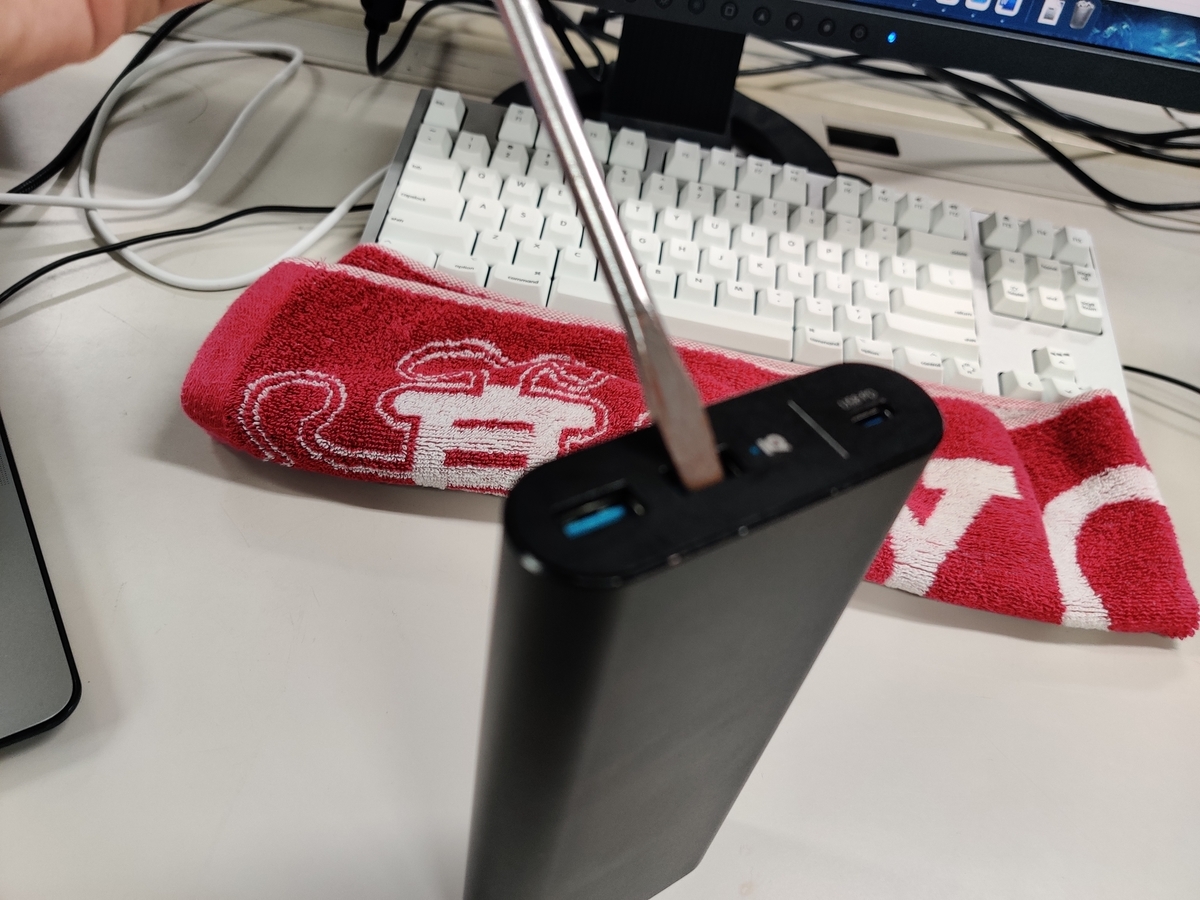 ANKER モバイルバッテリー（PowerCore＋）を分解・修理しました。修理 