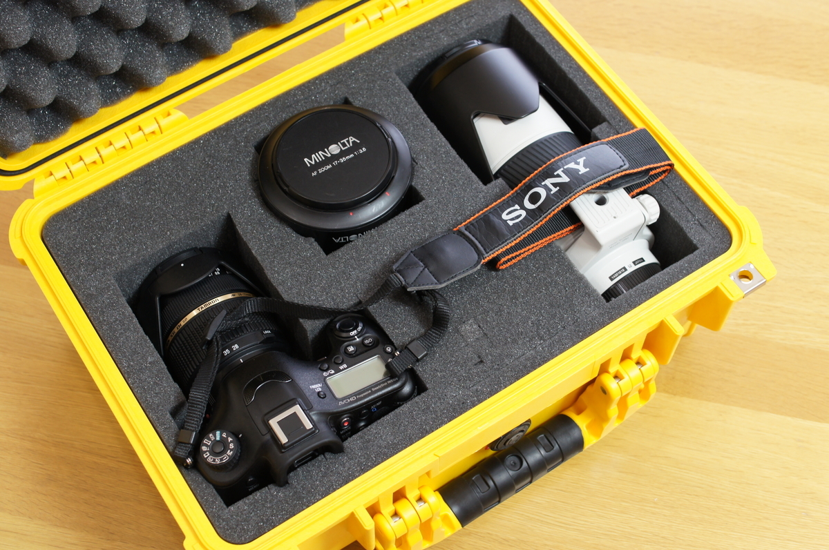 お買い得❣️一眼レフの保管に最適なレアで人気のPELICAN CASE 1450