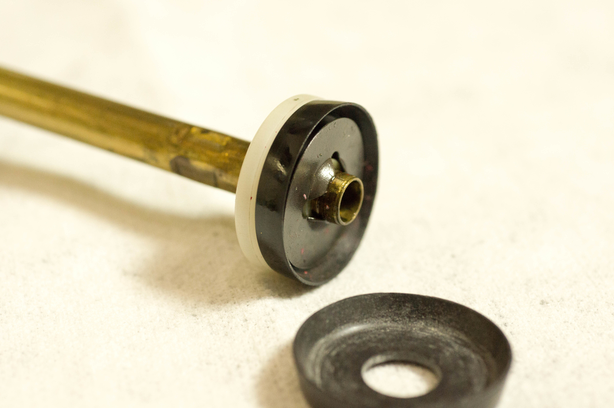 Coleman 286a ポンプカップ交換 Day To Day