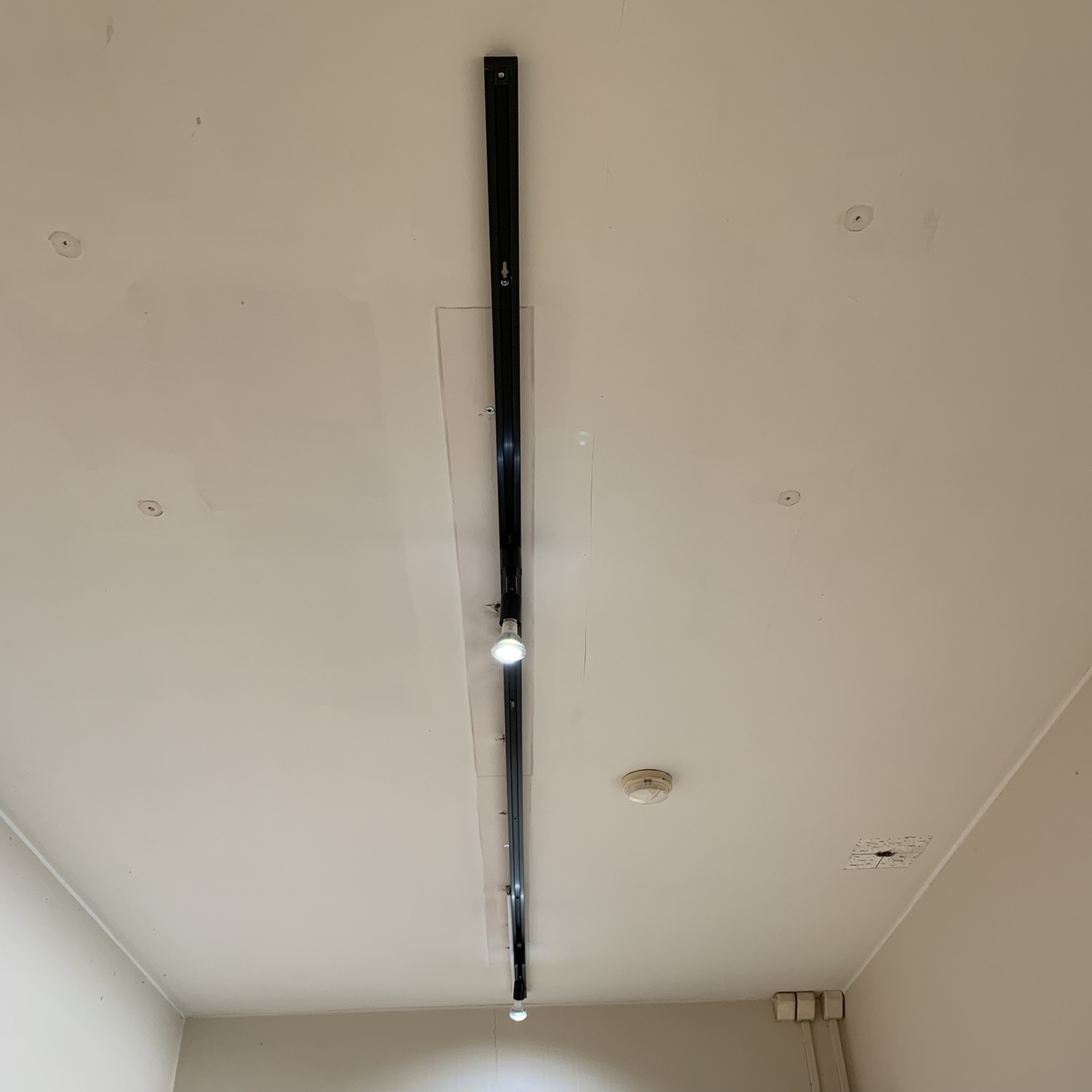 f:id:KKSAN:20190415222021j:plain