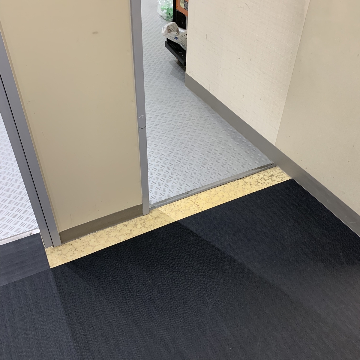 f:id:KKSAN:20190501233800j:plain